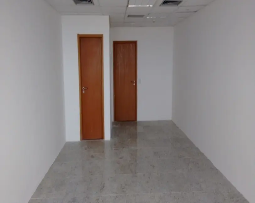 Foto 2 de Sala Comercial para alugar, 31m2 em Pina, Recife - PE