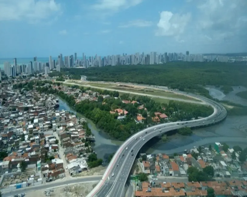 Sala Comercial para alugar, 31m2 em Pina, Recife - PE - imagem 4 Foto 4 de Sala Comercial para alugar, 31m2 em Pina, Recife - PE