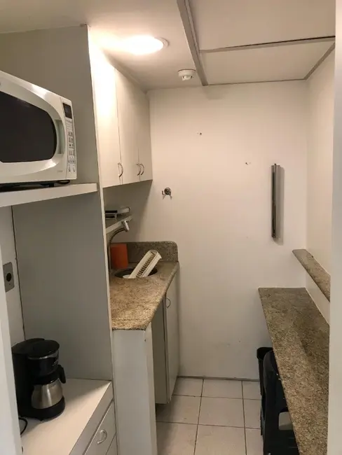 Foto 4 de Sala Comercial para alugar, 61m2 em Pina, Recife - PE