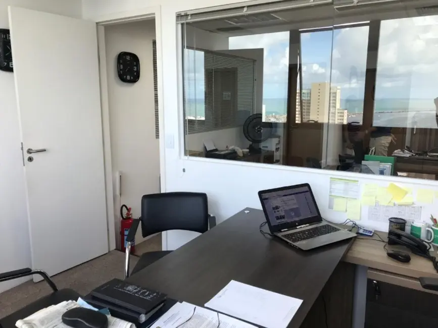 Foto 3 de Sala Comercial para alugar, 61m2 em Pina, Recife - PE