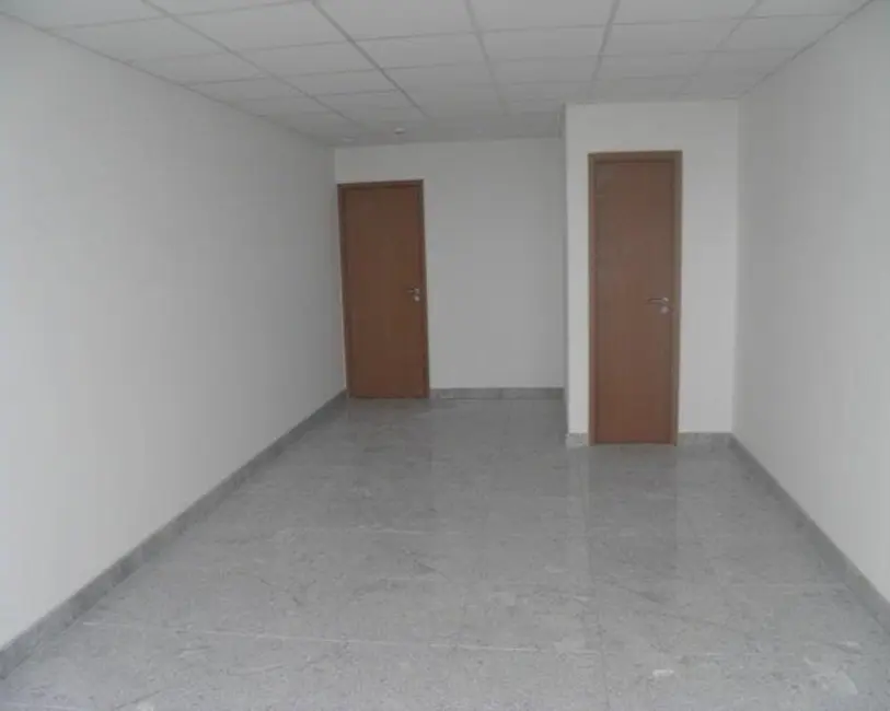 Foto 1 de Sala Comercial para alugar, 31m2 em Pina, Recife - PE