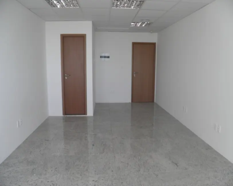 Foto 2 de Sala Comercial para alugar, 31m2 em Pina, Recife - PE