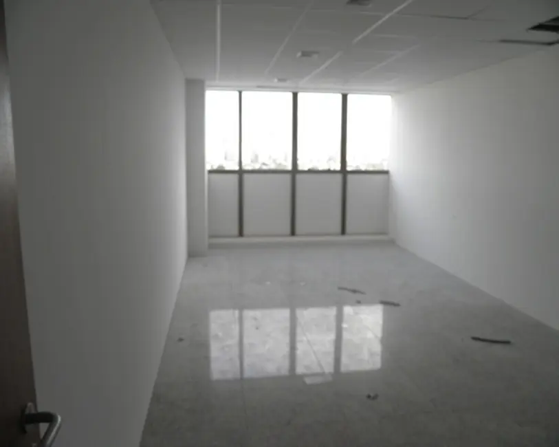 Foto 1 de Sala Comercial para alugar, 31m2 em Pina, Recife - PE