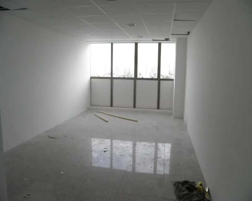 Foto 1 de Sala Comercial para alugar, 30m2 em Pina, Recife - PE