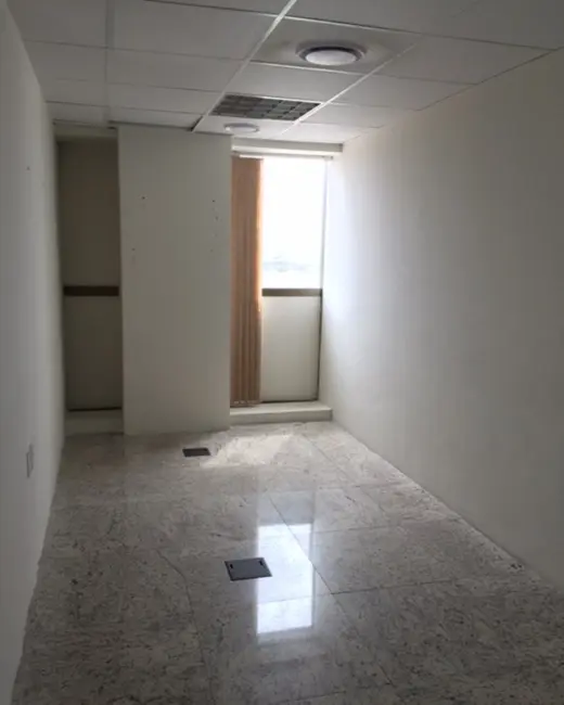 Foto 7 de Sala Comercial para alugar, 37m2 em Pina, Recife - PE