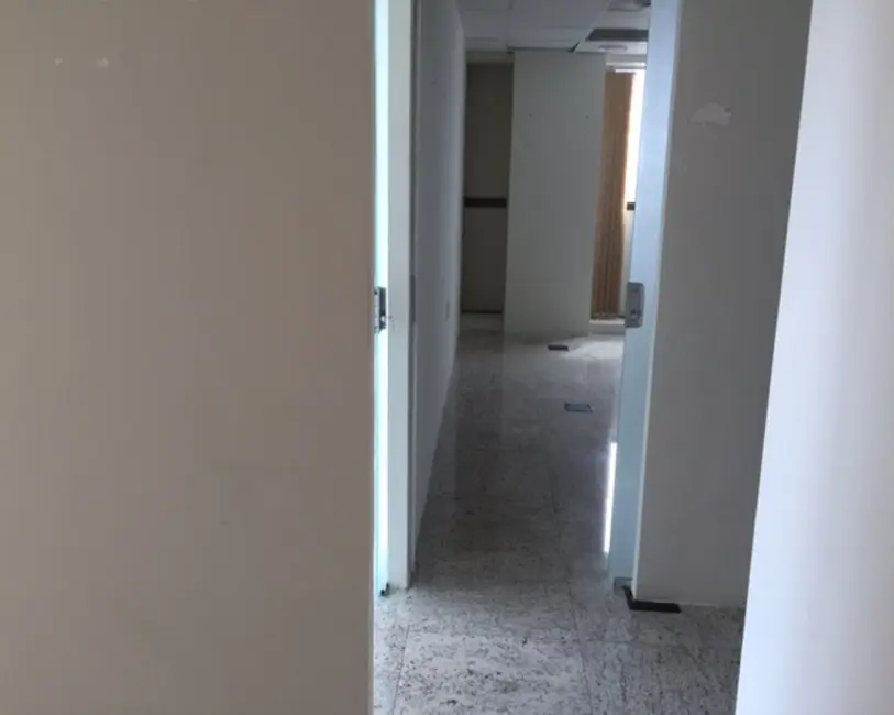Foto 3 de Sala Comercial para alugar, 37m2 em Pina, Recife - PE