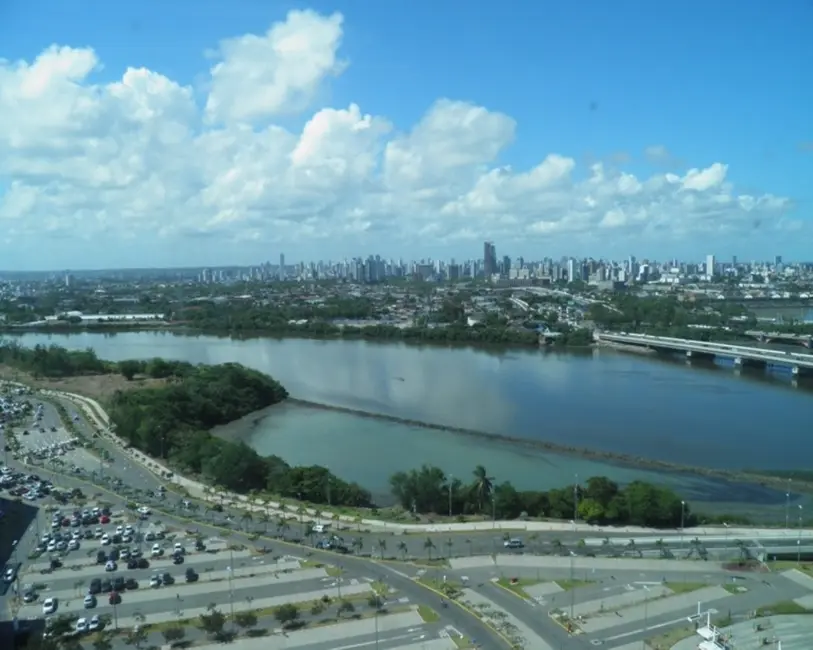 Foto 1 de Sala Comercial para alugar, 31m2 em Pina, Recife - PE