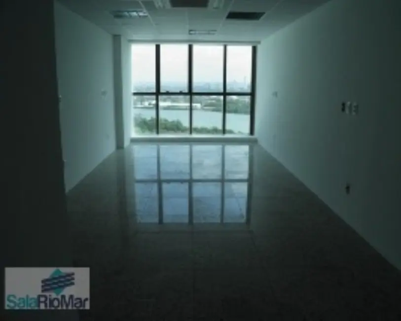 Foto 3 de Sala Comercial à venda, 36m2 em Pina, Recife - PE