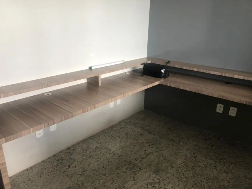 Foto 3 de Sala Comercial para alugar, 36m2 em Pina, Recife - PE
