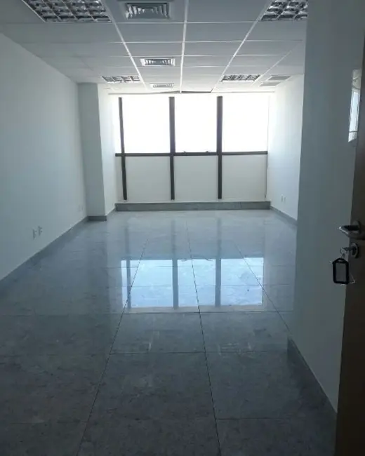 Foto 4 de Sala Comercial para alugar, 31m2 em Pina, Recife - PE
