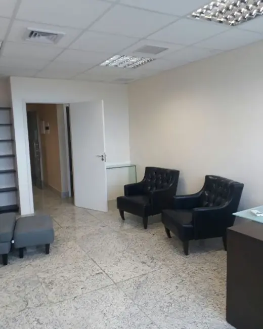 Foto 2 de Sala Comercial para alugar, 31m2 em Pina, Recife - PE