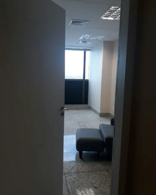 Foto 6 de Sala Comercial para alugar, 31m2 em Pina, Recife - PE