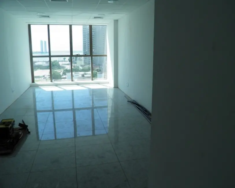 Foto 1 de Sala Comercial para alugar, 36m2 em Pina, Recife - PE