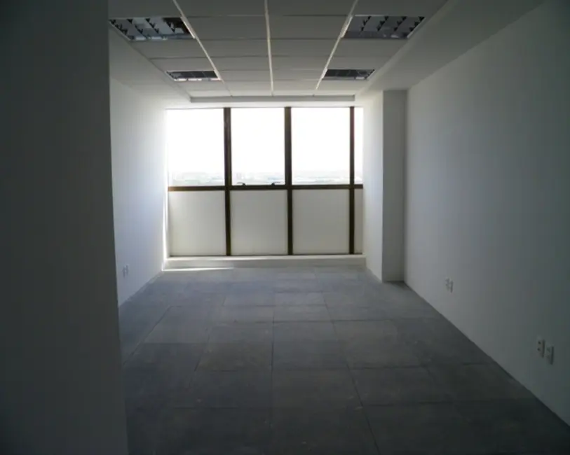 Foto 8 de Sala Comercial para alugar, 31m2 em Pina, Recife - PE