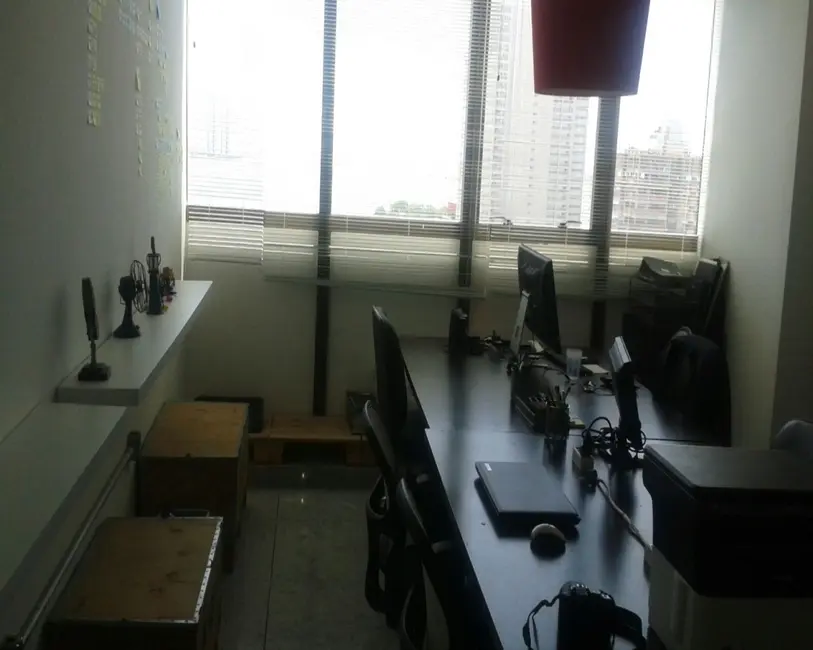 Foto 2 de Sala Comercial para alugar, 31m2 em Pina, Recife - PE