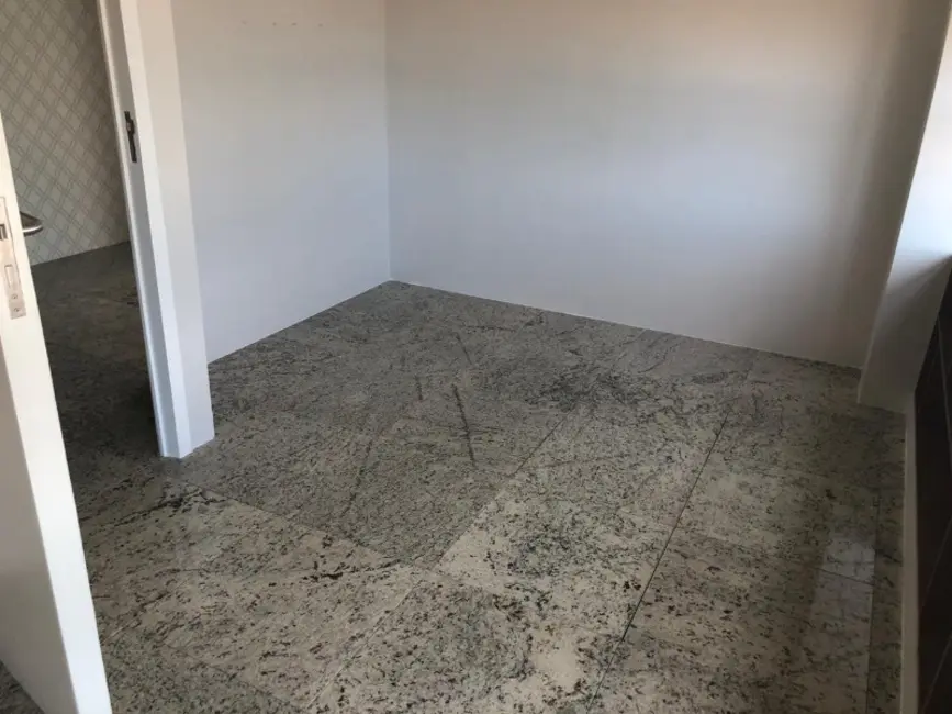 Foto 7 de Sala Comercial para alugar, 37m2 em Pina, Recife - PE