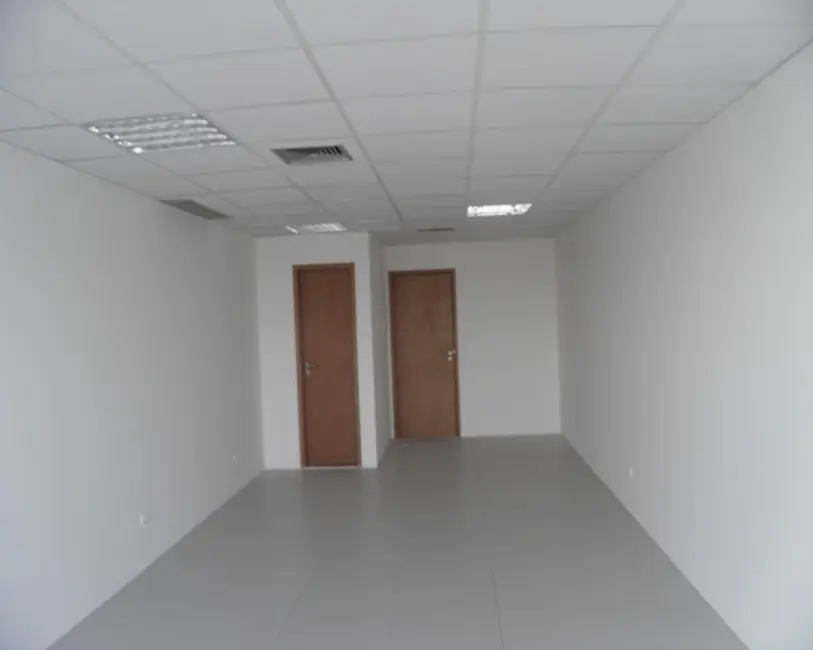 Foto 1 de Sala Comercial para alugar, 36m2 em Pina, Recife - PE