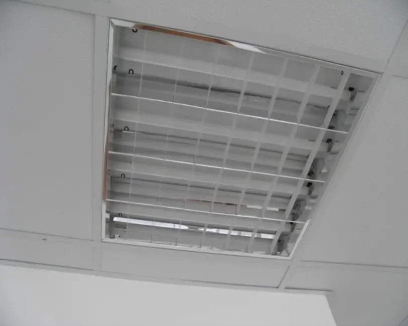 Foto 8 de Sala Comercial para alugar, 36m2 em Pina, Recife - PE