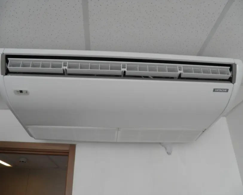 Foto 6 de Sala Comercial para alugar, 36m2 em Pina, Recife - PE