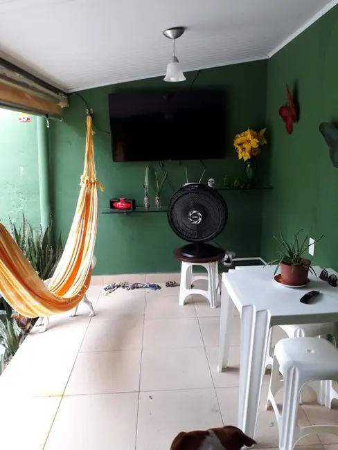 Foto 2 de Casa com 3 quartos à venda, 87m2 em Tamarineira, Recife - PE
