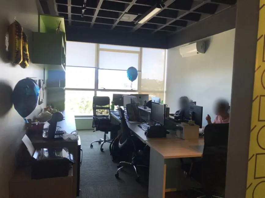 Sala Comercial à venda e para alugar, 74m2 em Espinheiro, Recife - PE - imagem 5 Foto 5 de Sala Comercial à venda e para alugar, 74m2 em Espinheiro, Recife - PE