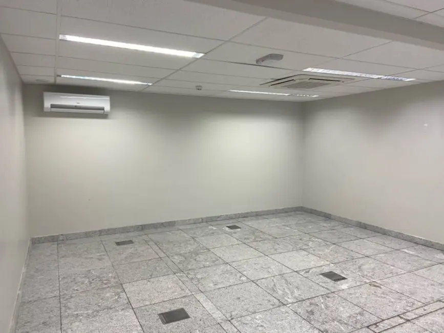 Foto 5 de Sala Comercial para alugar, 322m2 em Pina, Recife - PE