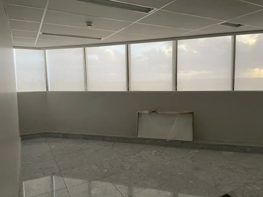 Foto 8 de Sala Comercial para alugar, 322m2 em Pina, Recife - PE