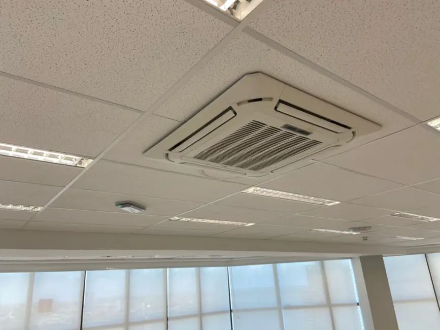 Foto 4 de Sala Comercial para alugar, 322m2 em Pina, Recife - PE