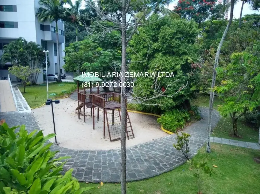 Foto 9 de Apartamento com 4 quartos à venda, 234m2 em Casa Forte, Recife - PE