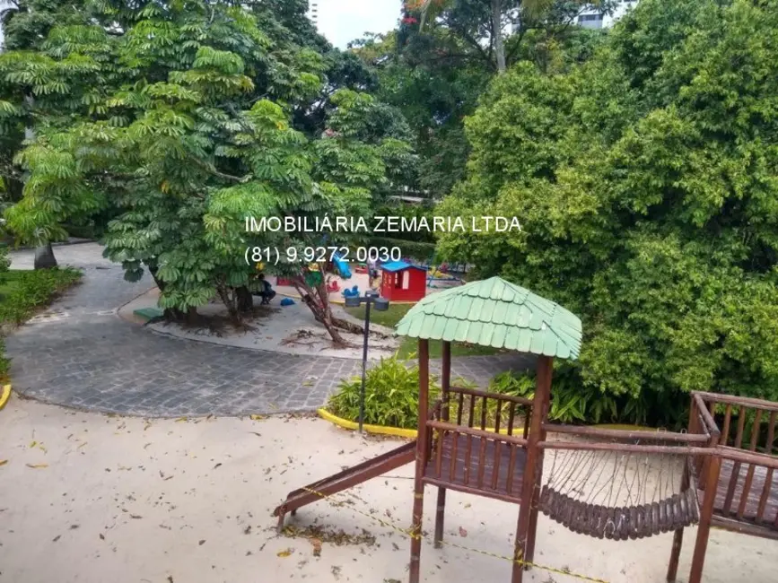 Foto 8 de Apartamento com 4 quartos à venda, 234m2 em Casa Forte, Recife - PE