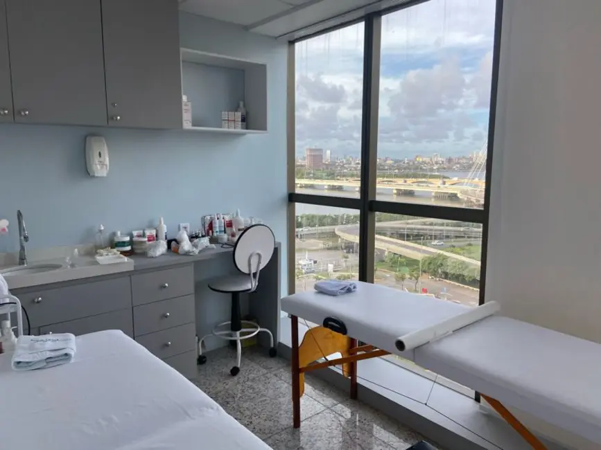 Foto 1 de Sala Comercial para alugar, 36m2 em Pina, Recife - PE