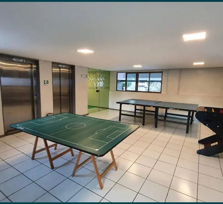 Foto 3 de Apartamento com 4 quartos à venda, 125m2 em Casa Amarela, Recife - PE