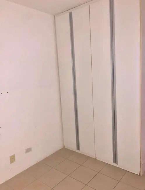 Apartamento com 2 quartos à venda, 65m2 em Boa Viagem, Recife - PE - imagem 8 Foto 8 de Apartamento com 2 quartos à venda, 65m2 em Boa Viagem, Recife - PE