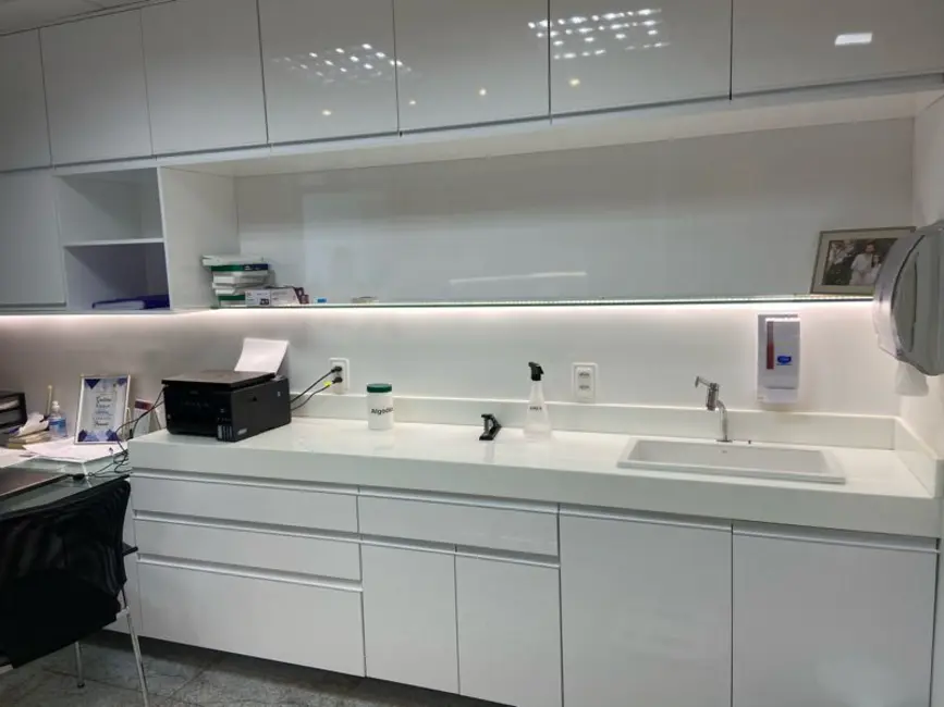 Foto 2 de Sala Comercial à venda e para alugar, 44m2 em Pina, Recife - PE