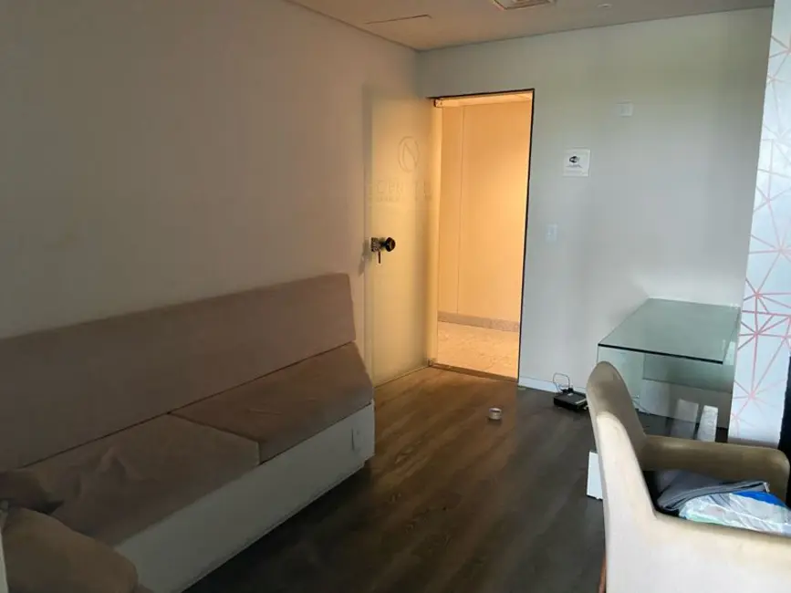 Foto 6 de Sala Comercial para alugar, 31m2 em Pina, Recife - PE