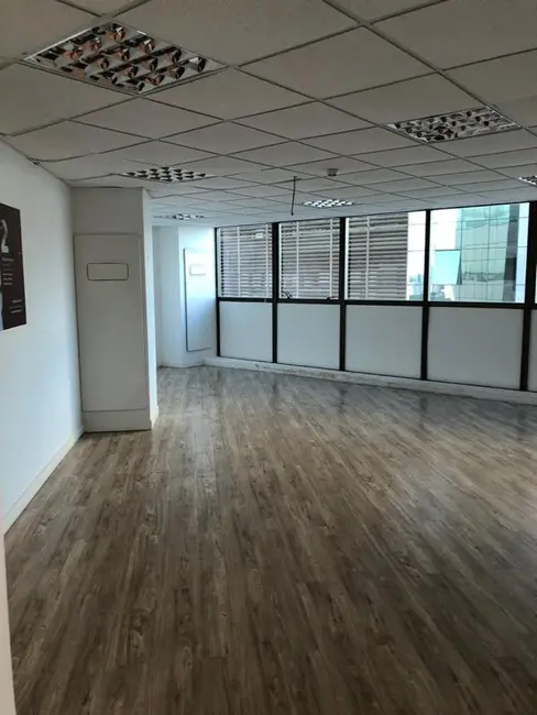Foto 2 de Sala Comercial à venda e para alugar, 645m2 em Pina, Recife - PE