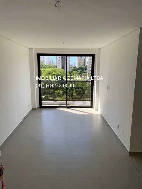 Foto 4 de Apartamento com 2 quartos à venda, 49m2 em Casa Forte, Recife - PE