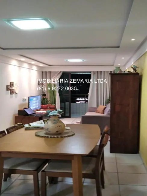 Foto 2 de Apartamento com 2 quartos à venda, 64m2 em Várzea, Recife - PE
