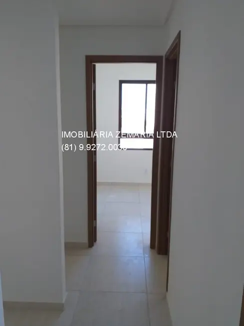 Foto 4 de Apartamento com 3 quartos à venda, 66m2 em Madalena, Recife - PE