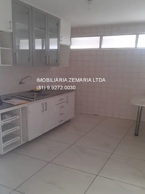 Apartamento com 2 quartos à venda, 70m2 em Boa Viagem, Recife - PE - imagem 3 Foto 3 de Apartamento com 2 quartos à venda, 70m2 em Boa Viagem, Recife - PE