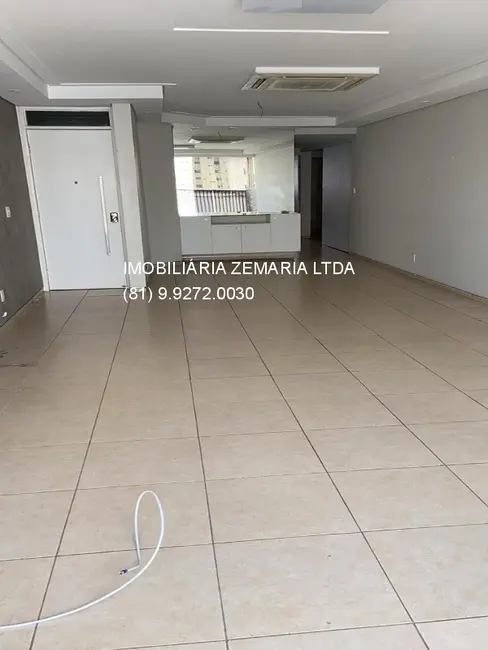 Apartamento com 4 quartos à venda, 208m2 em Boa Viagem, Recife - PE - imagem 5 Foto 5 de Apartamento com 4 quartos à venda, 208m2 em Boa Viagem, Recife - PE