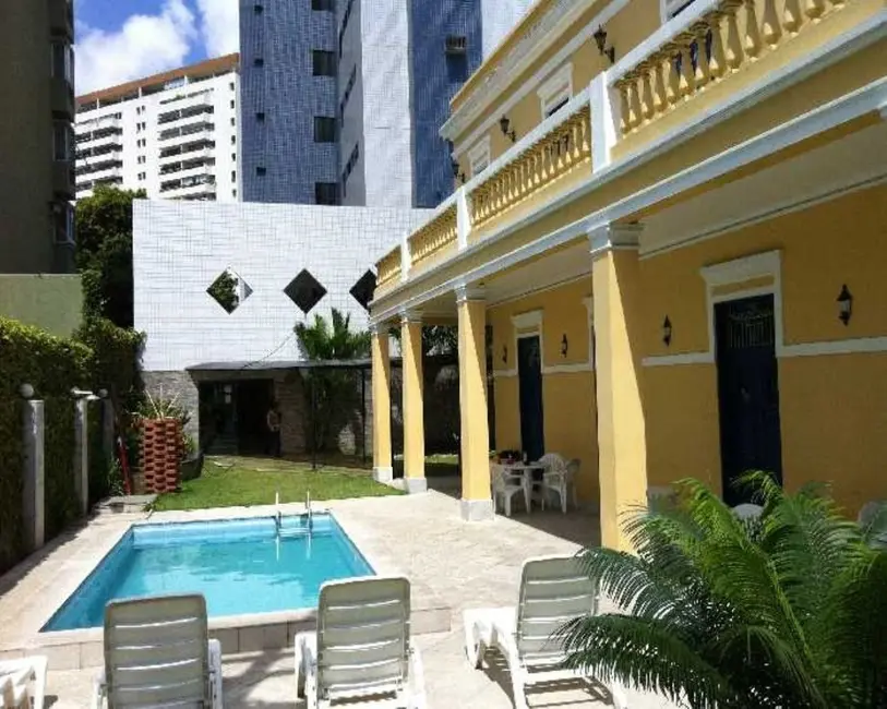 Foto 2 de Apartamento com 3 quartos à venda, 80m2 em Graças, Recife - PE