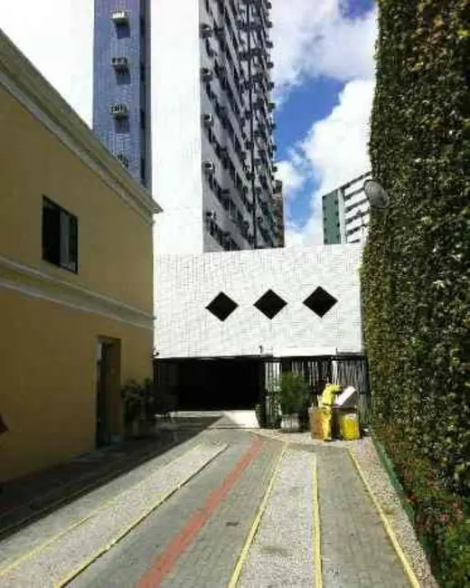 Foto 4 de Apartamento com 2 quartos à venda, 77m2 em Graças, Recife - PE