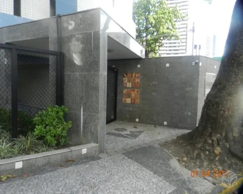 Foto 3 de Apartamento com 3 quartos à venda, 98m2 em Casa Forte, Recife - PE