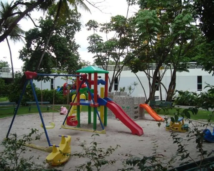 Foto 6 de Apartamento com 4 quartos à venda, 245m2 em Casa Forte, Recife - PE