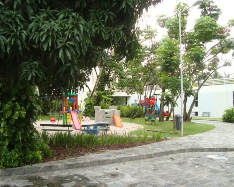 Foto 5 de Apartamento com 4 quartos à venda, 245m2 em Casa Forte, Recife - PE