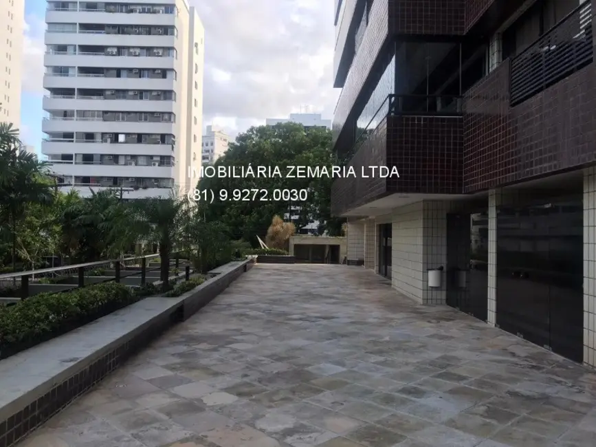 Foto 8 de Apartamento com 3 quartos à venda, 145m2 em Casa Forte, Recife - PE