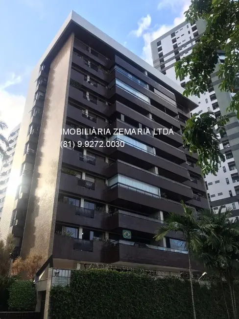 Foto 1 de Apartamento com 3 quartos à venda, 145m2 em Casa Forte, Recife - PE