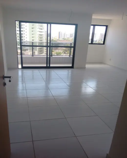Foto 2 de Apartamento com 2 quartos à venda, 60m2 em Encruzilhada, Recife - PE
