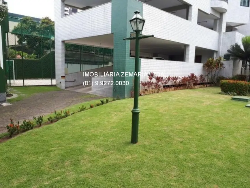 Foto 6 de Apartamento com 4 quartos à venda, 165m2 em Casa Forte, Recife - PE